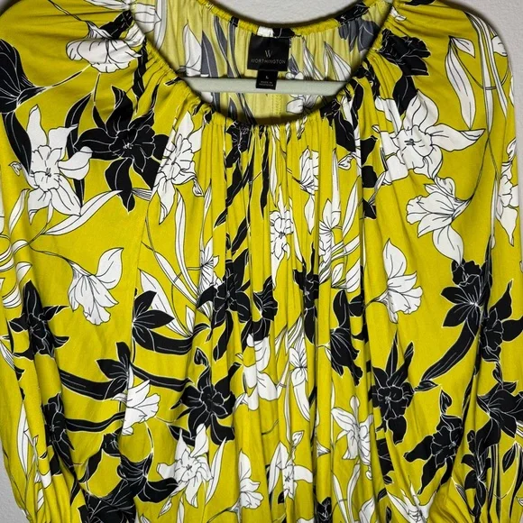 Worthington Yellow, White and Black Floral Skirt - Picture 2 of 5